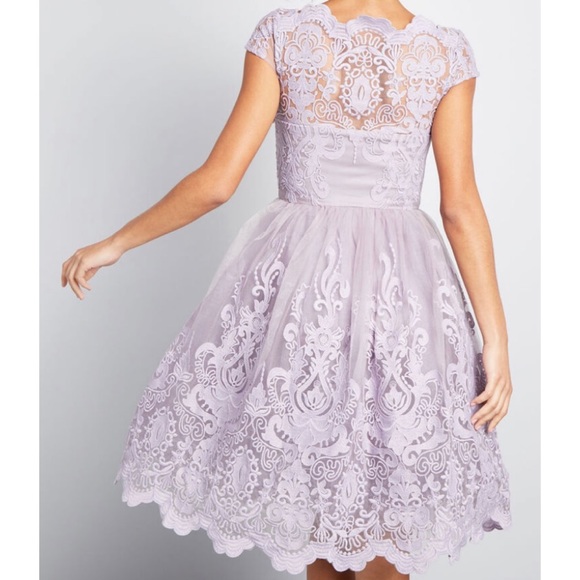 ModCloth ChiChi London Lilac Lace Dress Sz 6 - Picture 3 of 12